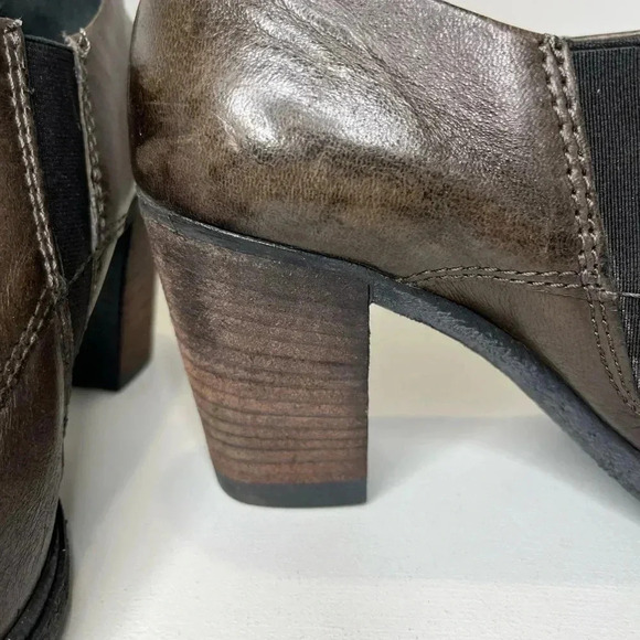 Mjus Italian Leather Slip On Brown Bootie - Picture 3 of 13